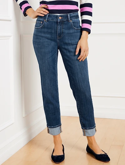 Everyday Relaxed Leg Jeans - Annika Wash