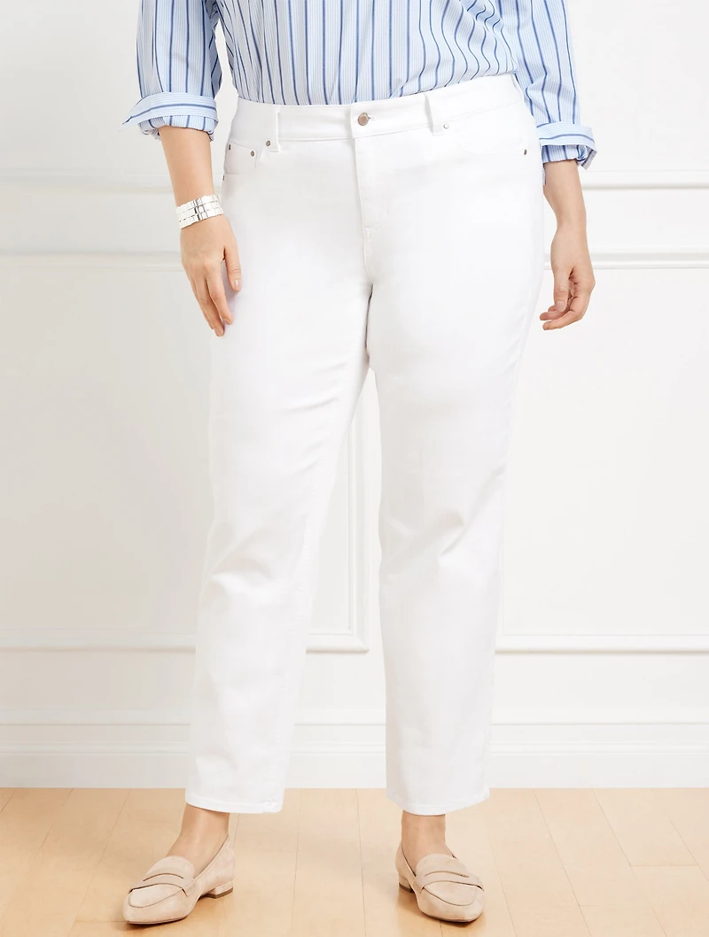 Mid Rise Stovepipe Straight Leg Jeans - White