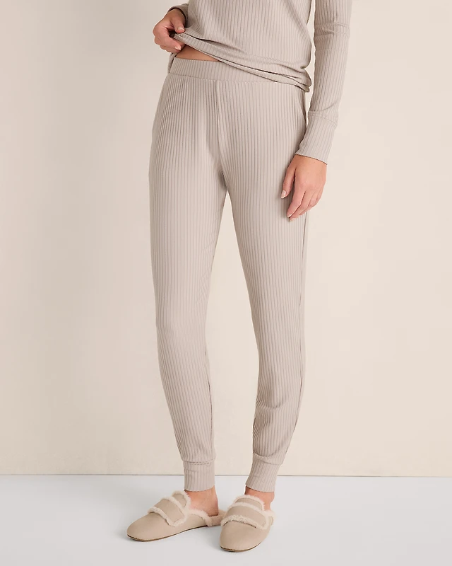 Resti Drapey Rib Knit Joggers