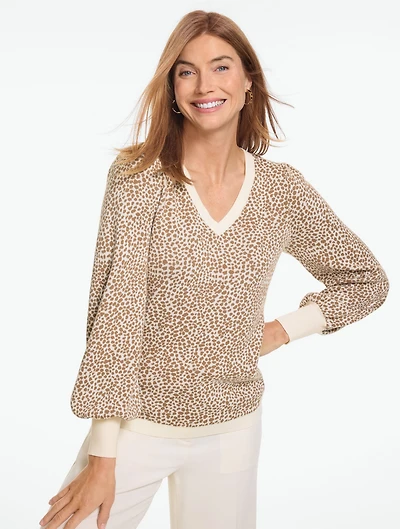 V-Neck Sweater - Mini Leopard