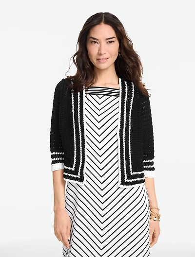 Bicolor Shrug