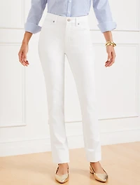 Straight-Leg Jeans - White Curvy Fit