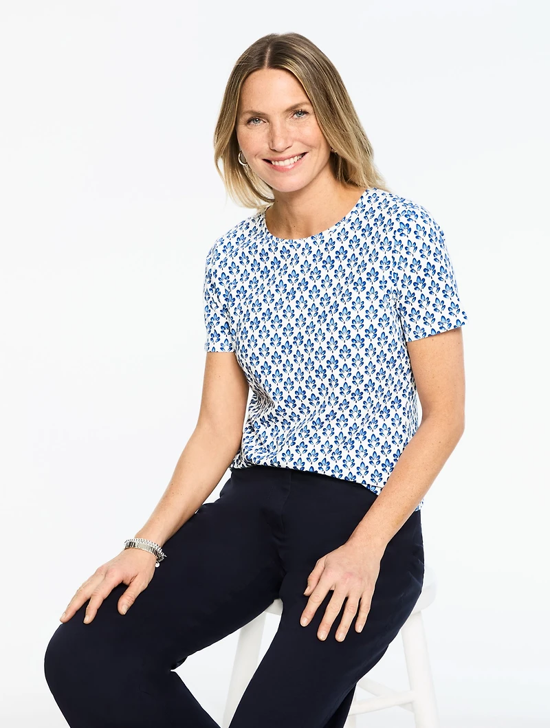 Short Sleeve Crewneck Tee - Graphic Leaves