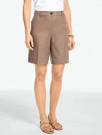 Classic Linen Shorts