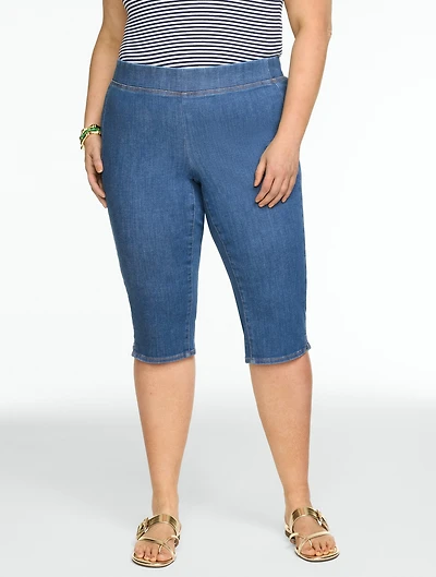 Capri Pull-On Travel Jeans - Lilly Wash
