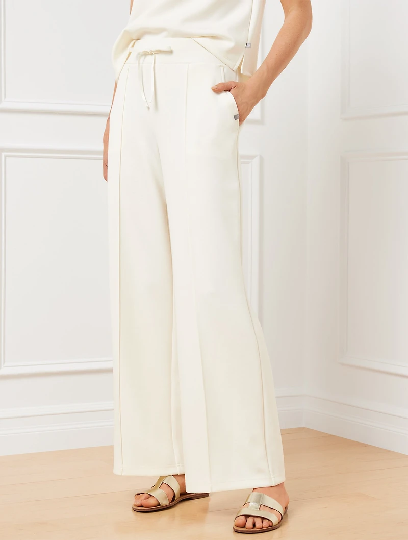 AirKnit Stretch Wide Leg Pants