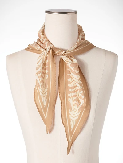 Swaying Petals Diamond Scarf