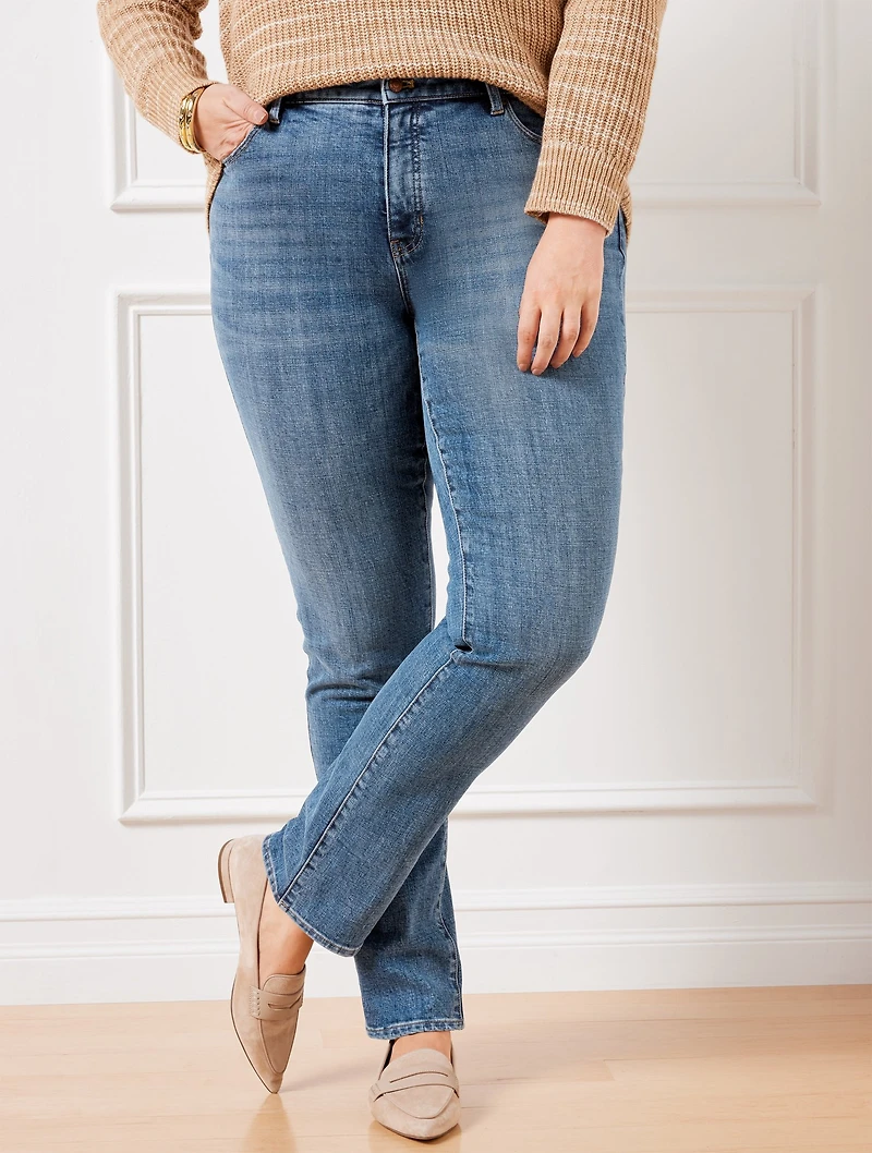 Straight Leg Jeans - Kenmare Wash