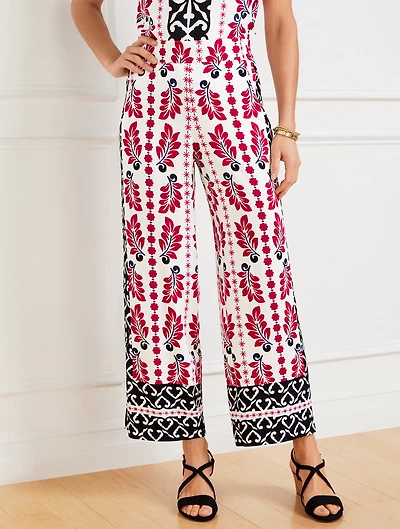 Wide Crop Pull-On Pants - Geometric Palm