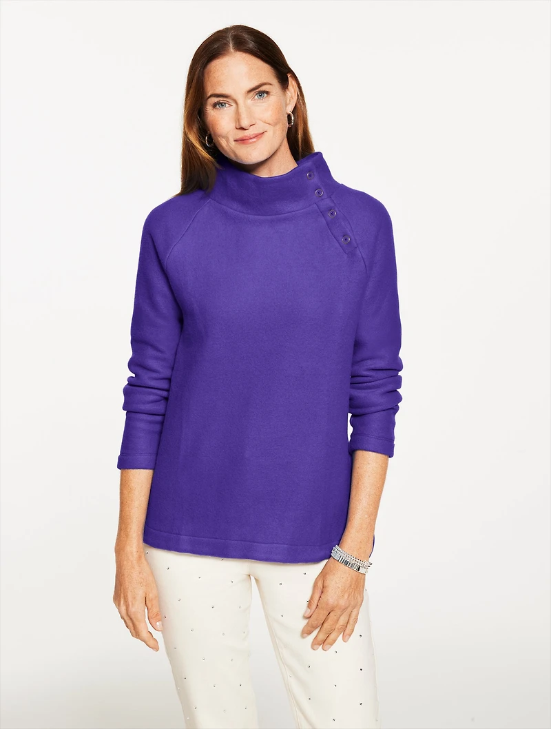 Fleece Mockneck Pullover