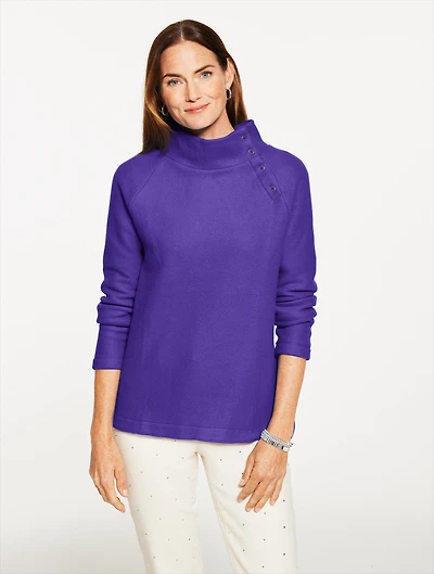 Fleece Mockneck Pullover