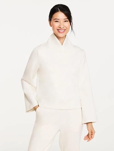 AirKnit Stretch Mesh V-Neck Pullover