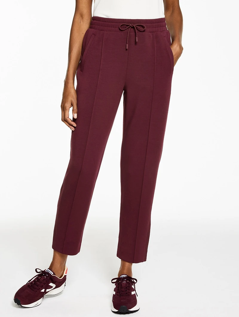 AirKnit Stretch Tapered Leg Pants