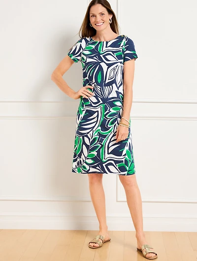 Nantucket Slub Short Sleeve Shift Dress - Expressive Palms