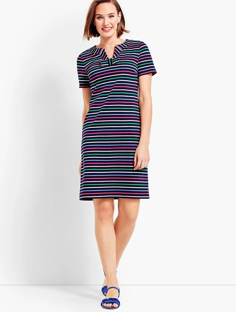 Bow-Front Shift - Stripe