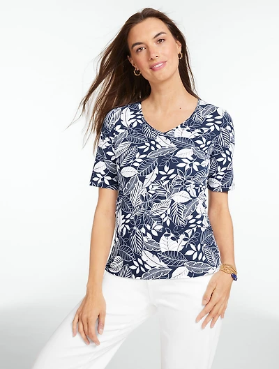 Elbow Sleeve V-Neck Tee - Bicolor Leaves