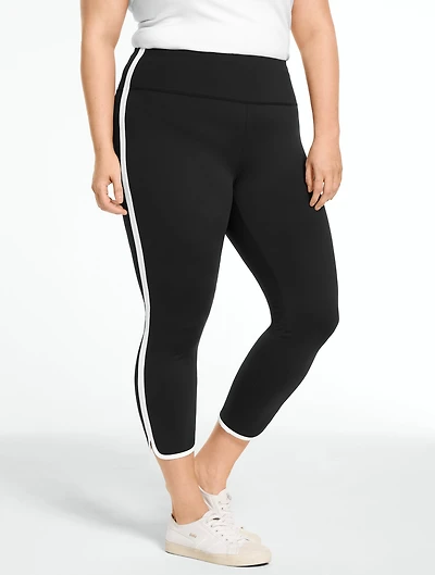 Out & About Curved Capri Leggings