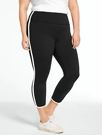 Out & About Curved Capri Leggings