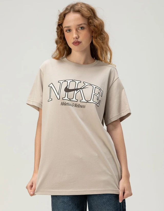 NIKE Sportswear Classic Womens Oversized Tee - TAUPE