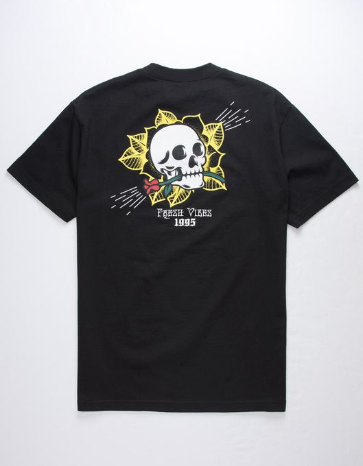 FRESH VIBES Skull Flower T-Shirt