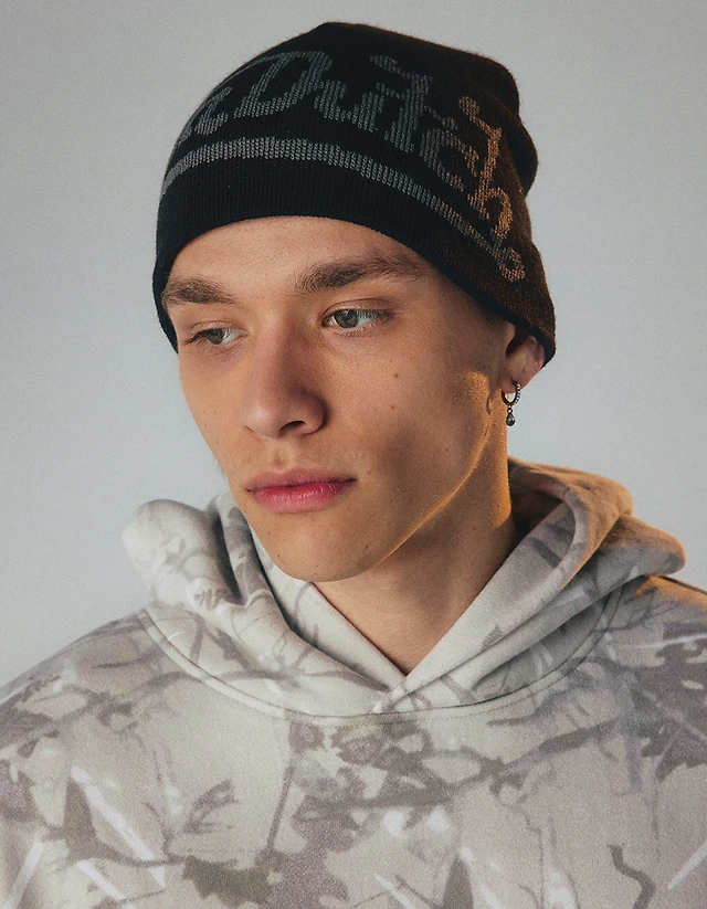 VON DUTCH Skully Beanie