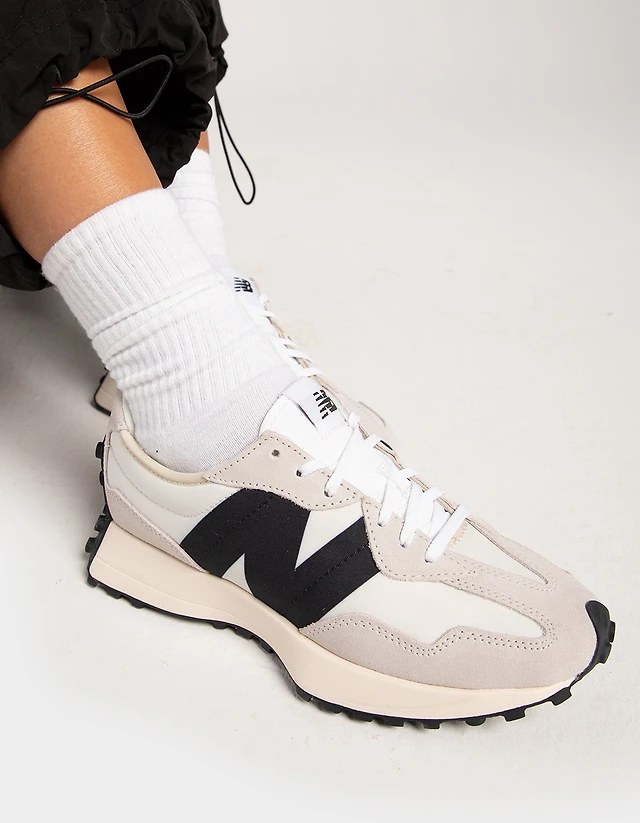 NEW BALANCE 327 Womens Shoes