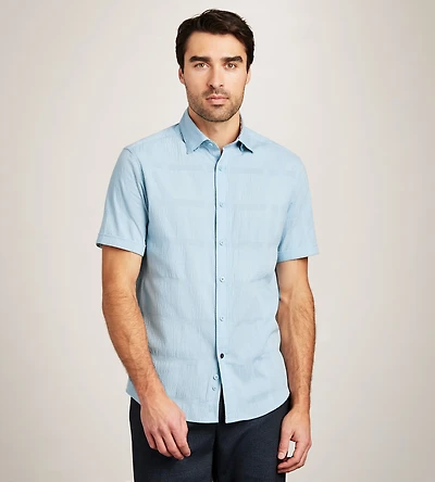 Short Sleeve Stretch Seersucker Casual Shirt