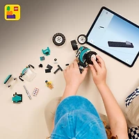 LEGO City Le tracteur - Ensemble de construction avec Fermier sur le Thème de la Ferme - Cadeau pour les 6 ans et plus - 60498