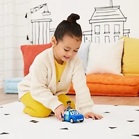 Disney Junior Firebuds, Jayden et Piston, figurine articulée et véhicule de police avec mouvement des yeux interactif