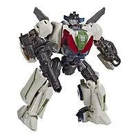 Transformers Toys Studio Series 81 Deluxe Transformers: Bumblebee Wheeljack