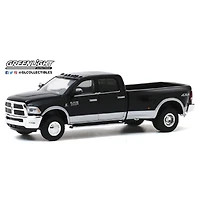 1:64 Dually Drivers Series 4 - Colours and styles may vary