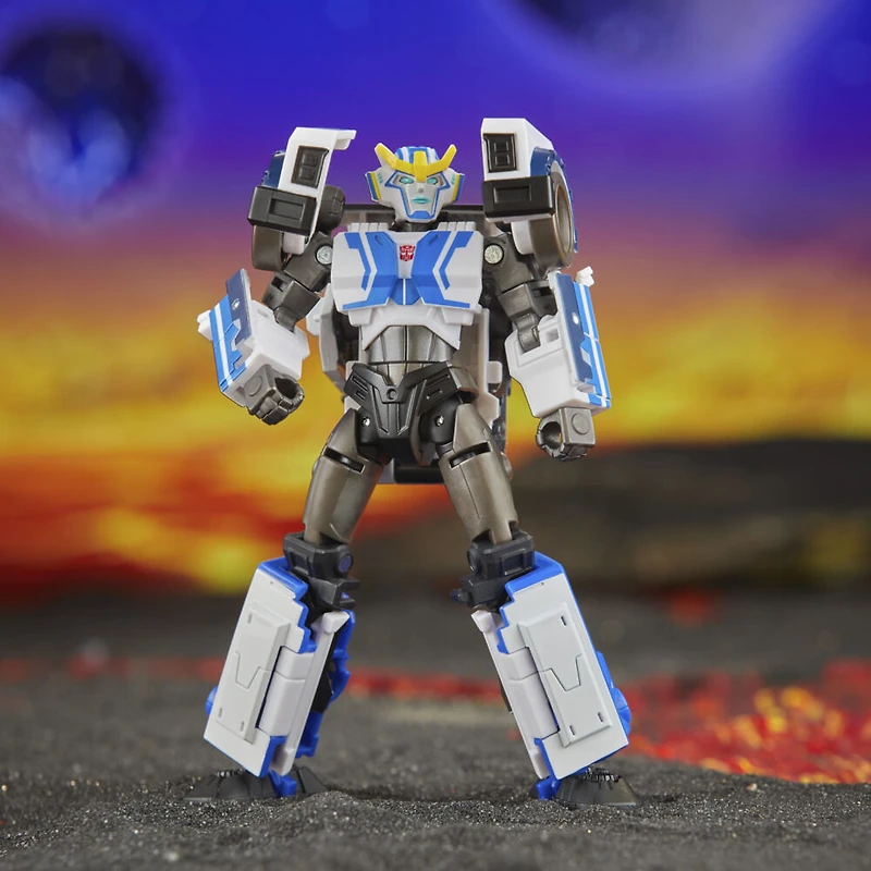 Transformers Legacy United Deluxe Class Robots in Disguise 2015 Universe Strongarm Action Figure