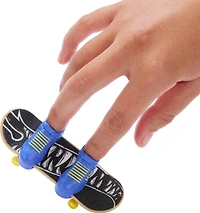 Hot Wheels Skate Assortiment Coffret Fingerboard et Chaussures