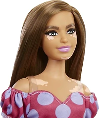 Barbie - Fashionistas - Poupée 171, Ronde, vitiligo, brunette