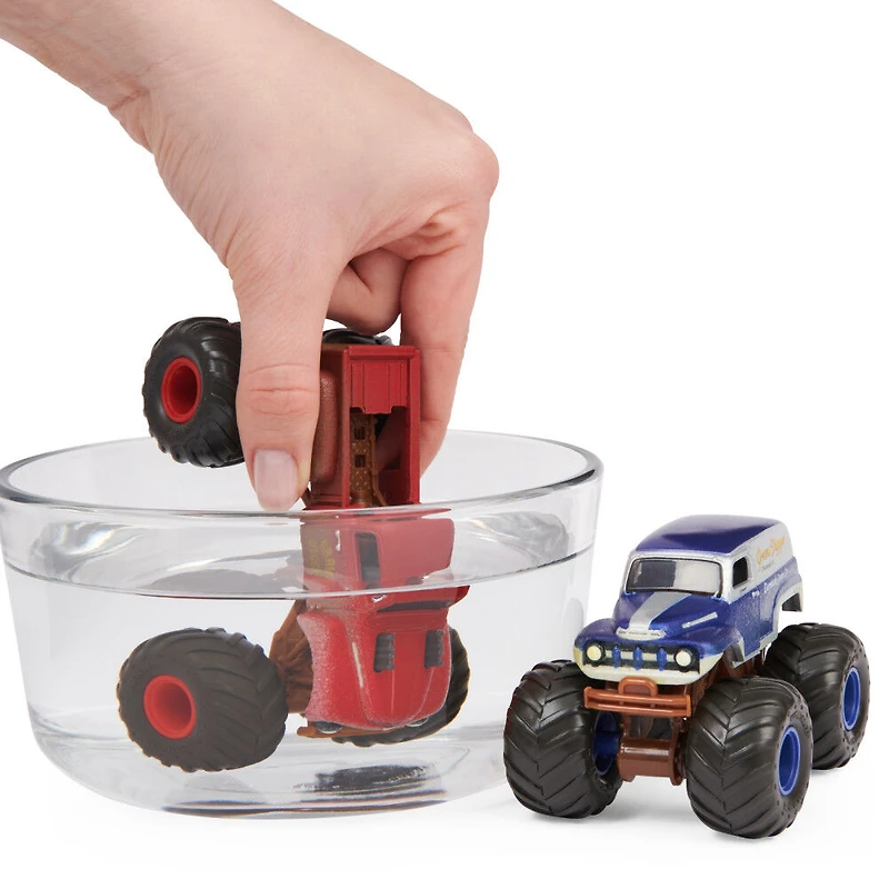 Monster Jam, Coffret de 2 monster trucks officiels en métal moulé Grave Digger vs Grave Digger The Legend qui changent de couleur, échelle 1:64