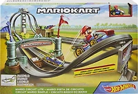 Hot Wheels Mario Kart Circuit Lite Track Set