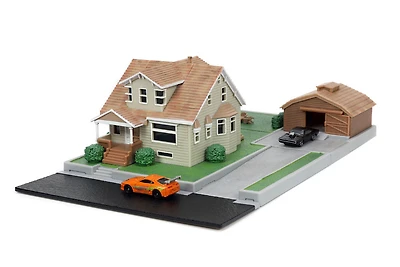 Fast & Furious Dom''S House Diorama