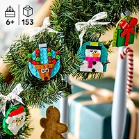 LEGO Sélection d'ornements de Noël Décorations suspendues avec cadeau, bonhomme de neige, renne et père Noël 40744