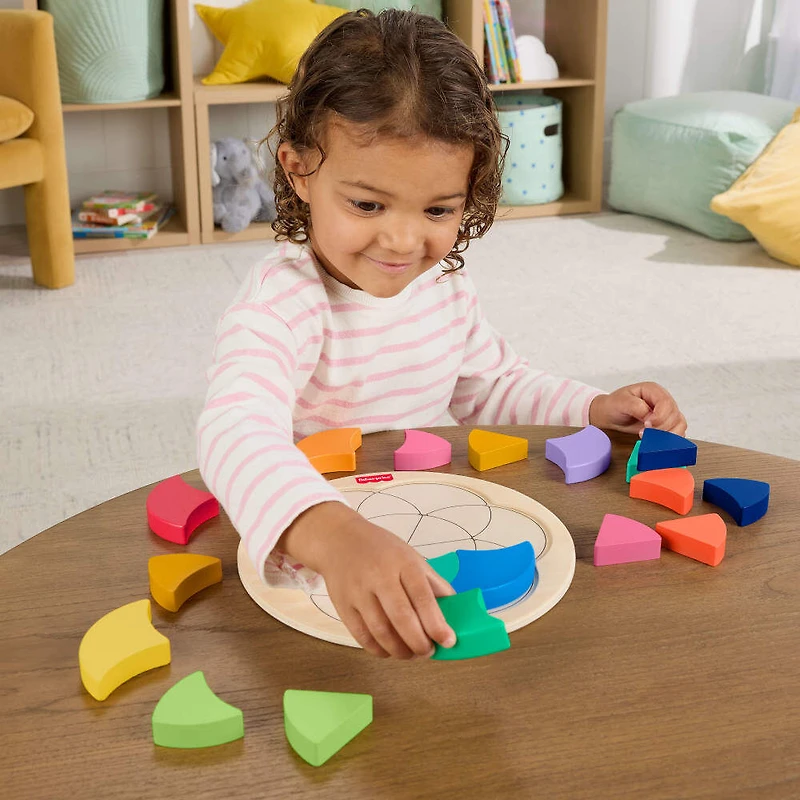 Casse-tête en bois de la roue des couleurs de Fisher-Price, jeu de tri des formes pour les enfants d'âge préscolaire, 19pièces en bois