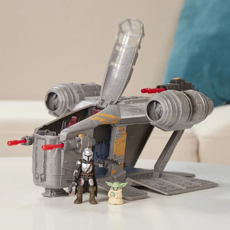 Star Wars Mission Fleet The Mandalorian The Child Razor Crest Fuite dans la bordure extérieure