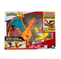 Pokemon: Deluxe Feature Charizard Action Figure