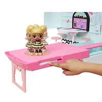 L.O.L Surprise! 2-in-1 Glamper.