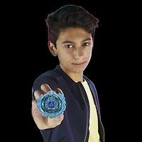 Beyblade Burst QuadStrike, Starter Pack avec toupie de compétition Hydra Poseidon P8