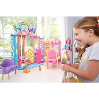 Barbie – Dreamtopia – Château pliable et poupée