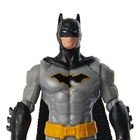 DC Comics, Figurine articulée Rebirth Batman avec 2 accessoires mystère, 10 cm