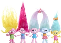 Coffret multiplie Fête Chatoyante ​DreamWorks Trolls Band Together avec 5 petites poupées et 2 accessoires capillaires