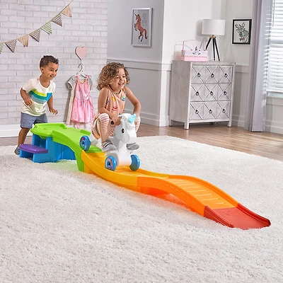 Montagnes russes de licorne Unicorn Up and Down Roller Coaster de Step2