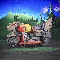 Transformers Generations Legacy Evolution, figurine Crashbar classe Deluxe de 14 cm