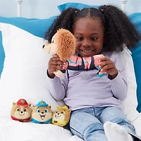 PAW Patrol : La Super Patrouille le film, Peluche Liberty Super Patrouille avec trois animaux en peluche miniatures jeunes patrouilleurs