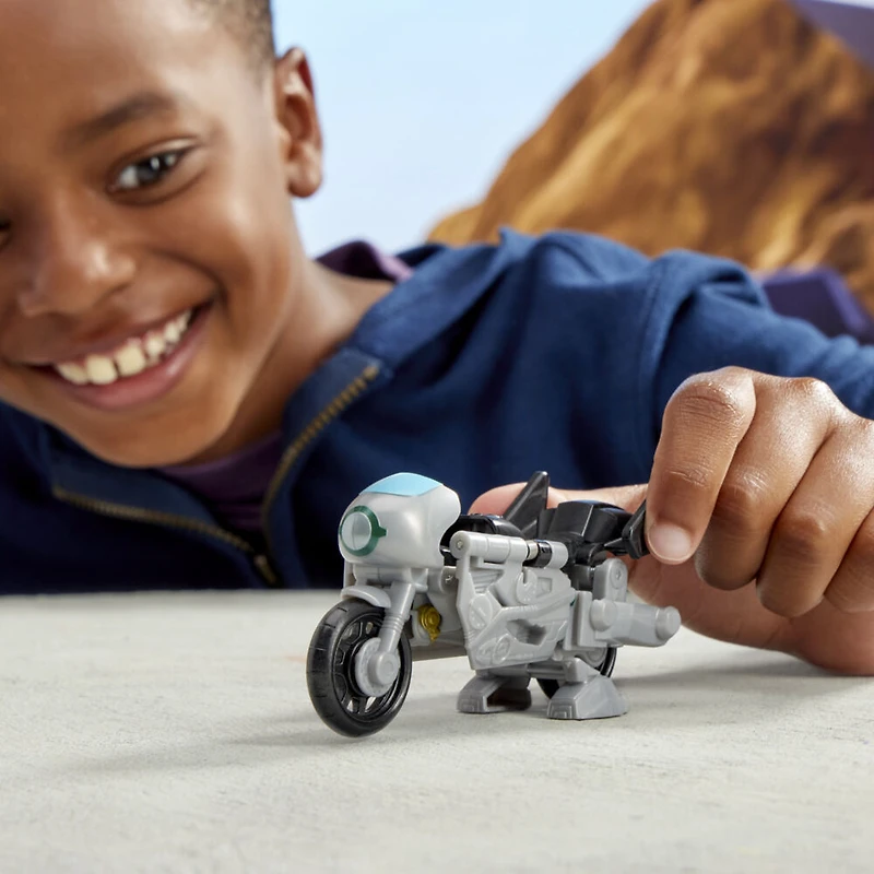 Transformers EarthSpark 1-Step Smash Changers Terran Thrash Action Figure